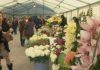 Boas cifras de afluencia e venta no inicio do Mercado das Flores