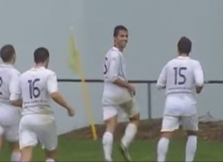 O Boiro lévase a victoria e o liderato no último minuto (3-2)