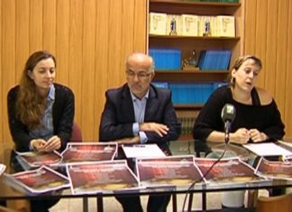 Dez compañías, 64 actores en escena e unha representación ‘irrepetible’
