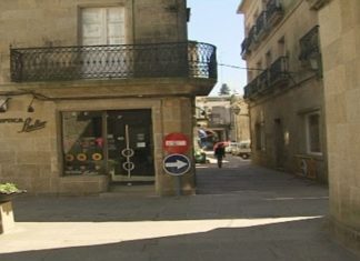Tres detidos cando tentaban roubar nun bar de Padrón