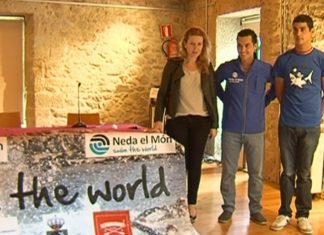 Poio acolle a celebración da I Travesía a Nado Combarro-Illa de Tambo