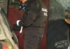 A Garda Civil investiga as causas do incendio no taller de Queiruga