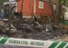 Un incendio calcina por completo unha caravana no cámping de Cabío