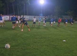 O CD Boiro busca xogadores para reforzar o plantel