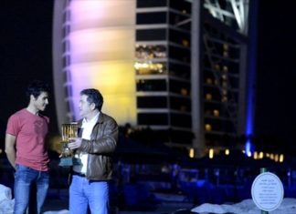 Gómez Noya felicita polo ONU Hábitat antes de desputar o Challenge de Dubai