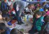 Escolares de toda Ribeira participan na apertura da II Feira da Educación