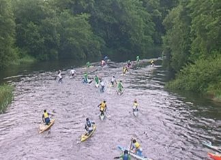 Celébrase a XXI edición da Baixada do río Umia de piragüísmo