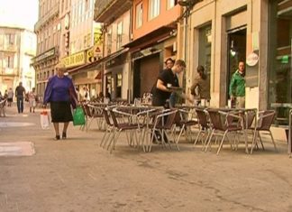 O turismo tira das contratacións e xuño pecha con case 8.000 parados menos en Galicia