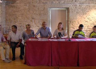 Combarro súbese á bicicleta para descubrir os seus montes