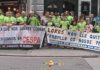 “Se pechas Elnosa, enchúfanos en Cespa”, reclaman os traballadores ao alcalde de Pontevedra