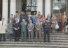Pontevedra homenaxea ás vítimas de París