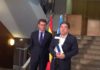 Lores trae os compromisos pechados trala reunión con Feijóo