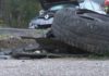 Feridas leves as dúas ocupantes dun turismo accidentado en Salmón