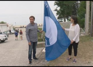 A praia muradá de San Francisco xa loce bandeira azul