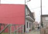 O concello de Cambados a demoler unha vivenda de Vilariño