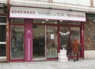 Rouban nunha tenda de Vilagarcía que só leva un mes aberta