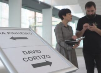 Iria Pinheiro e David Cortizo convértense en guías do Museo nas Visitas Cruzadas