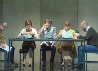 Emedous preestrea con éxito en Rianxo a súa comedia dramática ‘A leituga’