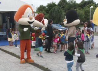 As distintas formas de falarmos o galego danse cita en Vilagarcía nunha mostra infantil da Deputación