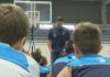 Pepe Pozas visita ós nenos do Campus do Obradoiro en Boiro
