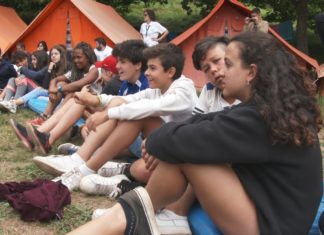 Máis de 60 mozos toman conciencia do uso do galego nun campamento na illa de Ons