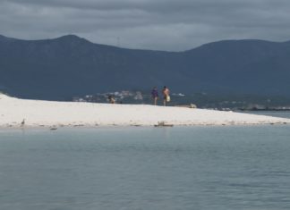 o goberno da Illa pide unha ‘restrición drástica’ de visitantes ao illote do Areoso