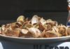 A Illa de Arousa réndese ao sabor da ameixa ‘roja’