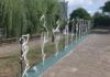 O paseo marítimo de Rianxo renova a súa imaxe con novas esculturas