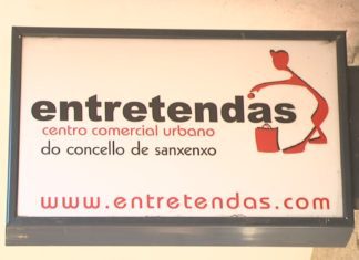 Os comerciantes de Sanxenxo amosan preocupación ante as obras da rúa Progreso