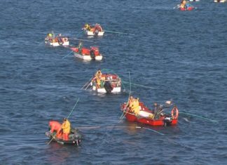 Rañeir@s tende a man ao resto de confrarías tralo visto bo dos técnicos de Mar ao seu plan Rañeir@s tende a man ao resto de confrarías tralo visto bo dos técnicos de Mar ao seu plan