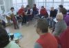 Usuarios de AMBAR achéganse á musicoterapia no Centro Social da Pobra