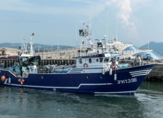 Tres mortos e un desaparecido tras afundir un cerqueiro de Portonovo ao sur de Fisterra Imaxe: www.vesselfinder.com