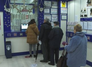 A Lotaría de Nadal mantén a súa popularidade