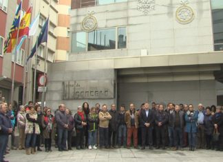 Sanxenxo garda un minuto de silencio polas vítimas do naufraxio do ‘Sin querer 2’