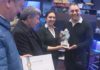 O Botter e El Rincón de Chocolate fanse cos premios de decoración e escaparatismo de Ribeira