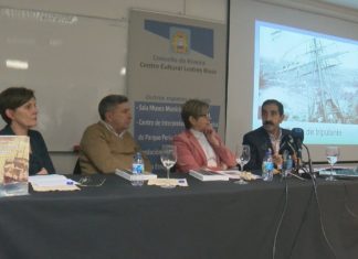 Santiago Llovo presenta o seu último libro en Ribeira