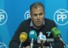 Rafa Domínguez asina ante notario os seus compromisos co rural