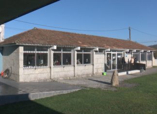 Abre as súas portas a cafetería do Albergue de Briallos, en Portas