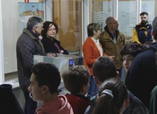 Os alumno do Valle Inclán de Portonovo somérxense no programa “O sabor da aventura está no mar” Os alumno do Valle Inclán de Portonovo somérxense no programa "O sabor da aventura está no mar"