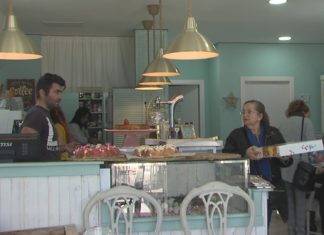 As inundacións non cesan no Vallage Bakery en Vilgarcía https://youtu.be/UbAhAFzGhvA