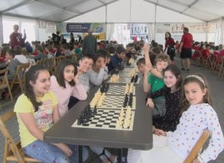 Deporte e solidarizade únense co Xadrez na Rúa