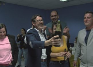Cambio histórico en Outes coa chegada de Manolo González á alcaldía