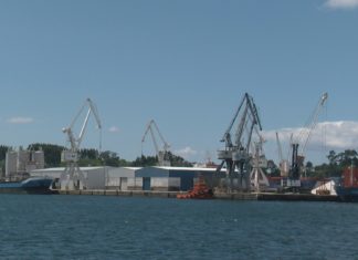 A Plataforma en Defensa da Ría de Arousa rexeita o vertedoiro de lodos na boca da ría A Plataforma en Defensa da Ría de Arousa rexeita o vertedoiro de lodos na boca da ría