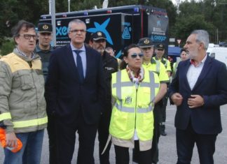 Efectivos da loita contra o lume, a proba nun simulacro no monte Xiabre