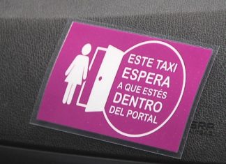 Un taxista do Grove lanza unha iniciativa para garantir a seguridade das mulleres ao baixar do coche