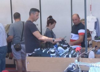Grandes descontos e moito ambiente na Feira de Oportunidades de Cambados