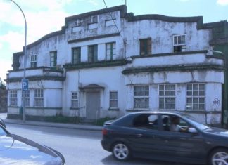 Ravella vai demoler unha casa en ruínas para incrementar a seguridade viaria na zona de Fexdega