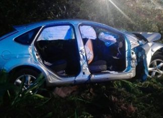 Dúas persoas mortas e catro feridos graves nun accidente en Outes