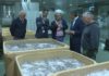 Ovidio Rodeiro visita unha das empresas beneficiarias das axudas da consellería do mar