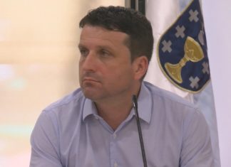 Boiro Novo suspende a Martiño nos seus cen primeiros días na alcaldía
